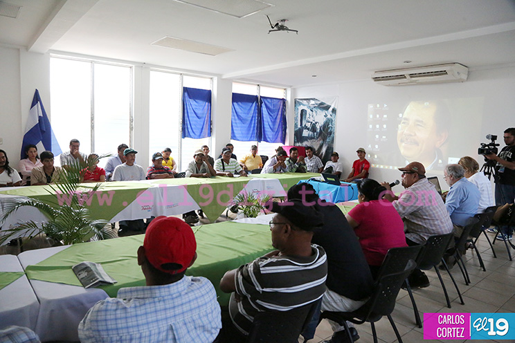 Productores de maíz y frijol listos para la siembra de apante