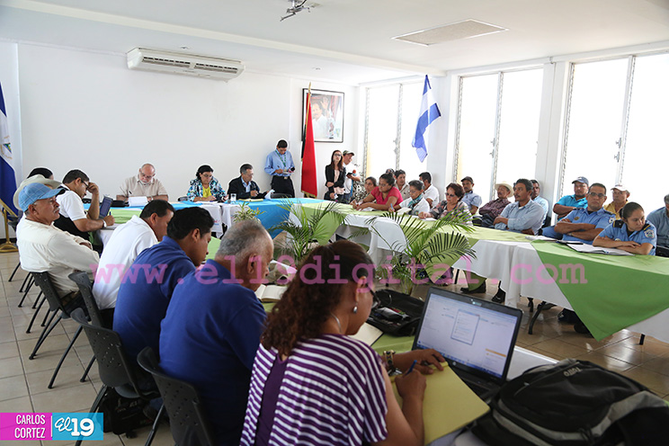 Productores de maíz y frijol listos para la siembra de apante