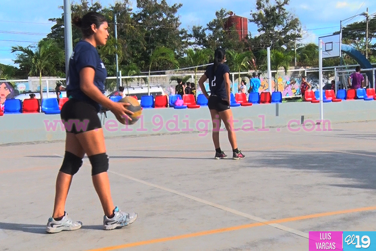 Jóvenes nicaragüenses miden sus habilidades en Campeonato Nacional de Voleibol
