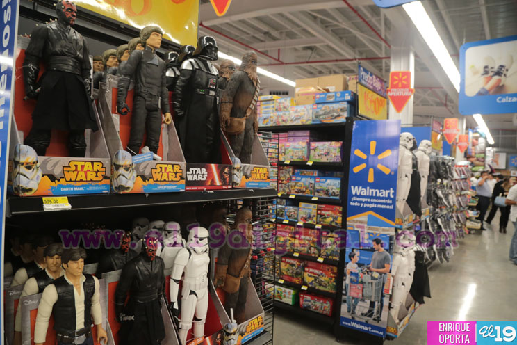 Walmart abre las puertas de su primera tienda en Nicaragua