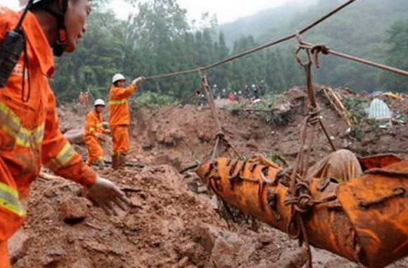 Deslizamiento de tierra deja más de 40 desaparecidos en sur de China