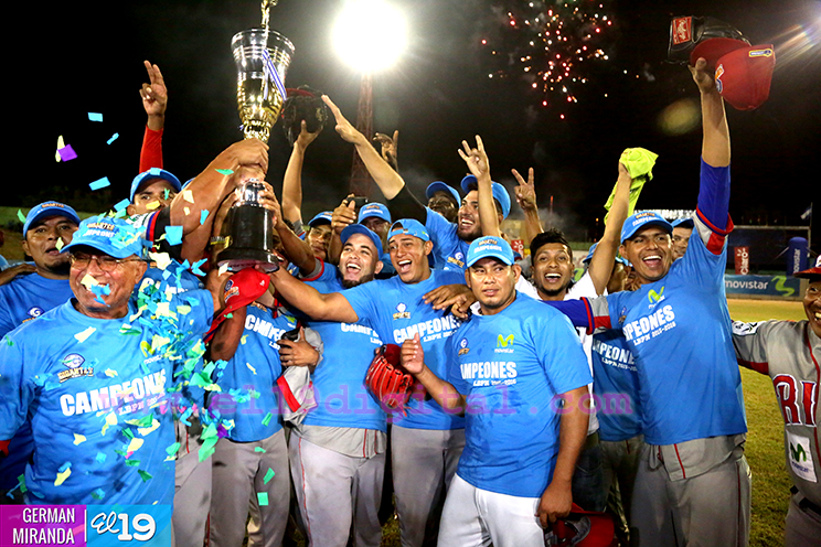 Gigantes de Rivas, campeones de la Liga Profesional