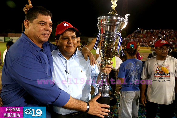 Gigantes de Rivas, campeones de la Liga Profesional