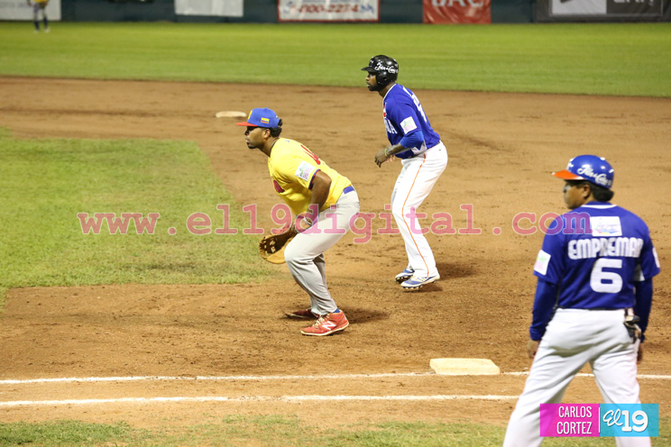 Gigantes de Nicaragua vencen 4-1 a Caimanes de Colombia