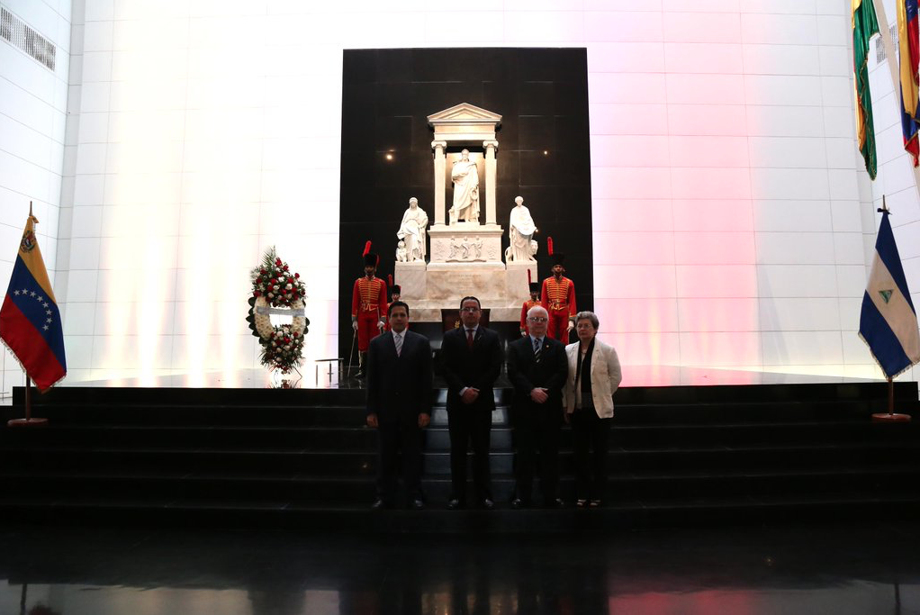 Conmemoran en Venezuela centésimo aniversario del fallecimiento del poeta Rubén Darío