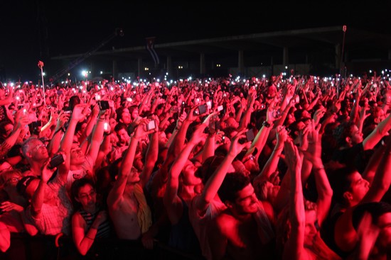 Los Rolling Stones ofrecen histórico concierto en Cuba (FOTOS, VIDEO)