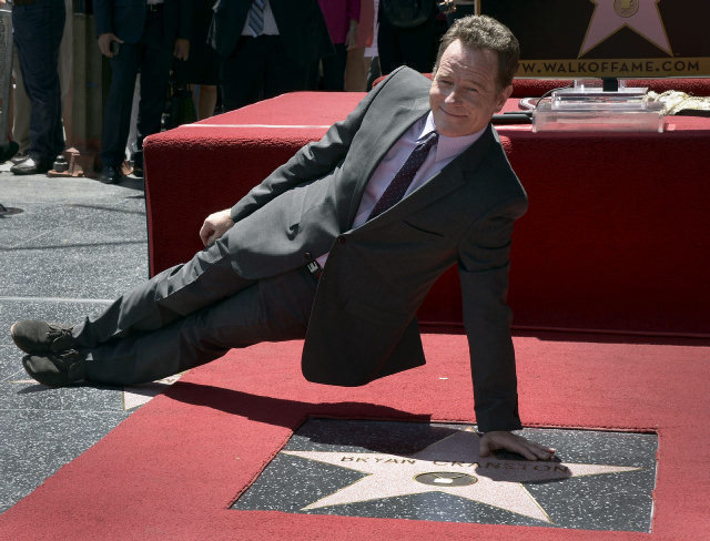 Bryan Cranston recibe una estrella en el Paseo de la Fama