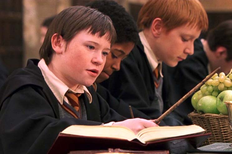 Actor de Harry Potter pierde su fortuna en 'alcohol, autos y mujeres'