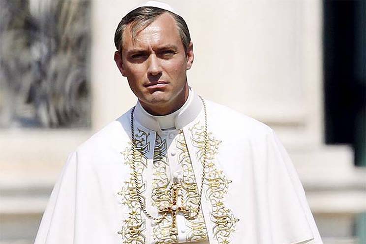 Jude Law protagoniza el primer tráiler de 'The Young Pope', la serie de Paolo Sorrentino