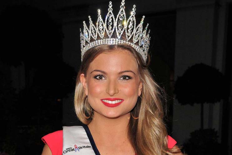 Quitan corona a Miss Gran Bretaña por tener sexo en tv