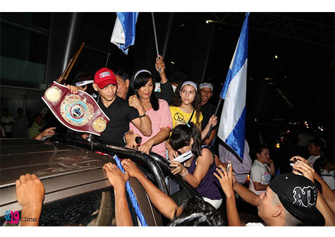 Juventud nicaragüense se desborda para recibir a Chocorroncito Buitrago