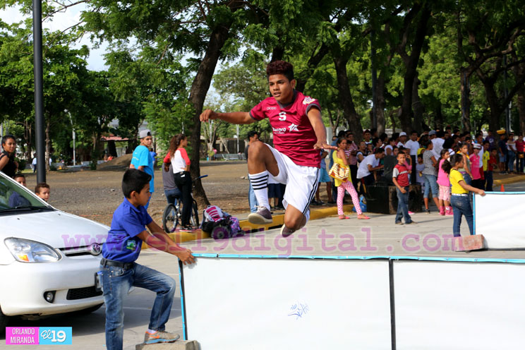 Tarde deportiva con el MDAA y Boys Scout
