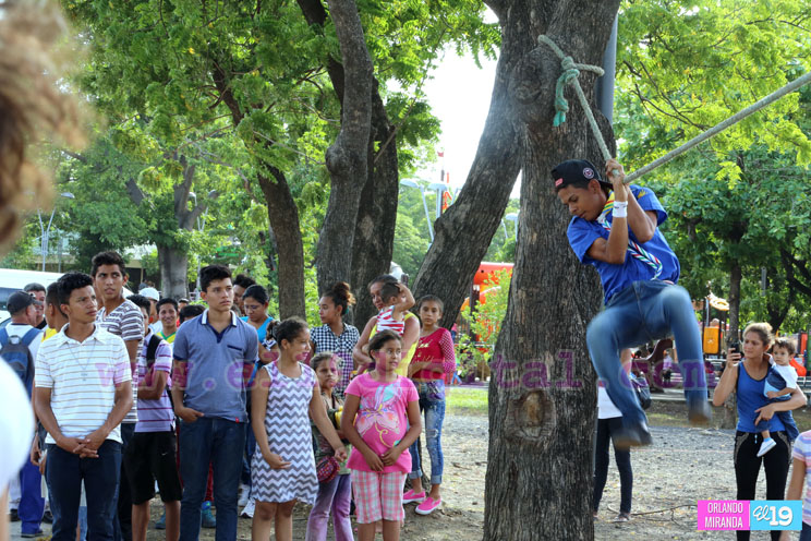 Tarde deportiva con el MDAA y Boys Scout