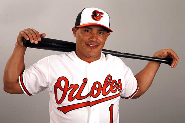 Pelotero de Grandes Ligas viaja a Cuba para rehabilitarse