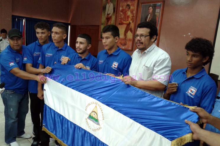 Gobierno abandera a jóvenes que representarán a Nicaragua en Campeonato Continental de Boxeo Juvenil