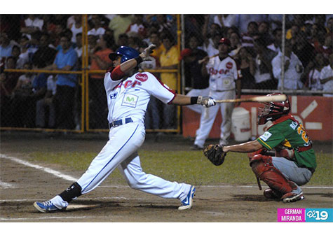 Guiados por Ramírez, Indios logran primera victoria de la Final