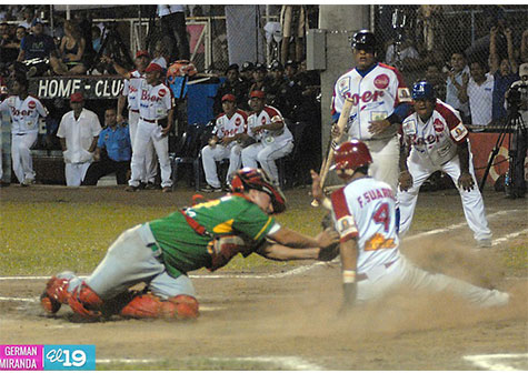 Guiados por Ramírez, Indios logran primera victoria de la Final
