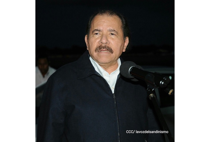 Presidente Daniel llega al Aeropuerto de La Habana para Homenaje al Comandante Fidel