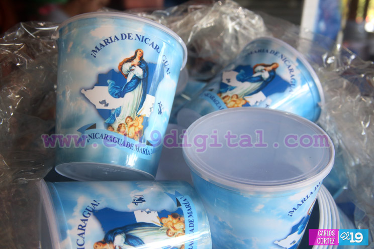 Comerciantes satisfechos con buenas ventas de productos alusivos a La Gritería