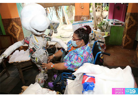 Artesanos granadinos al frente de la economía local