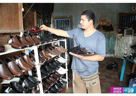 Artesanos granadinos al frente de la economía local