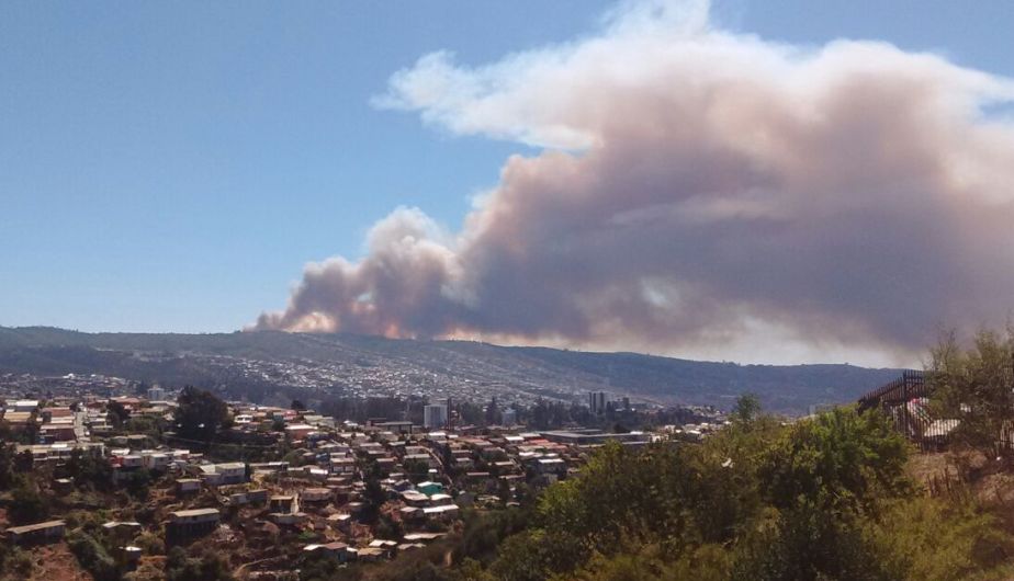 Chile: 140 casas quemadas por incendio en Valparaíso