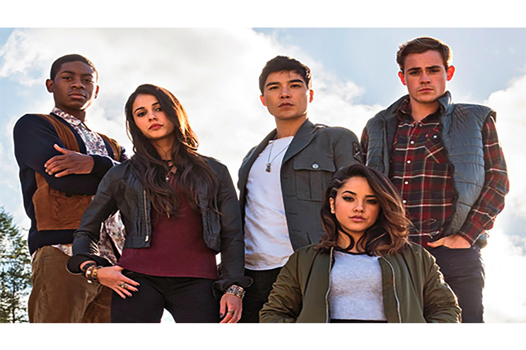 'Power Rangers': Primer vistazo a Bryan Cranston como Zordon