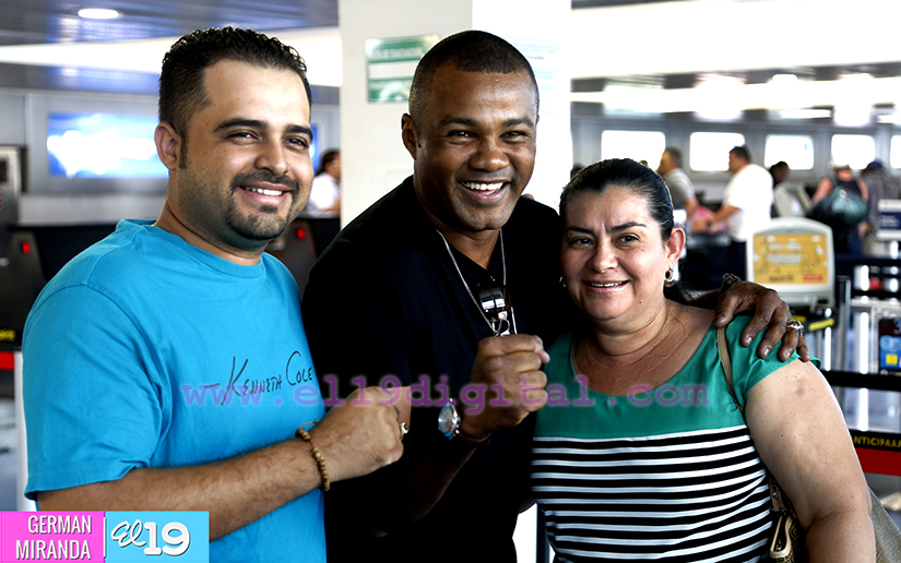 “Tito” Trinidad se despide de Nicaragua con la promesa de volver pronto