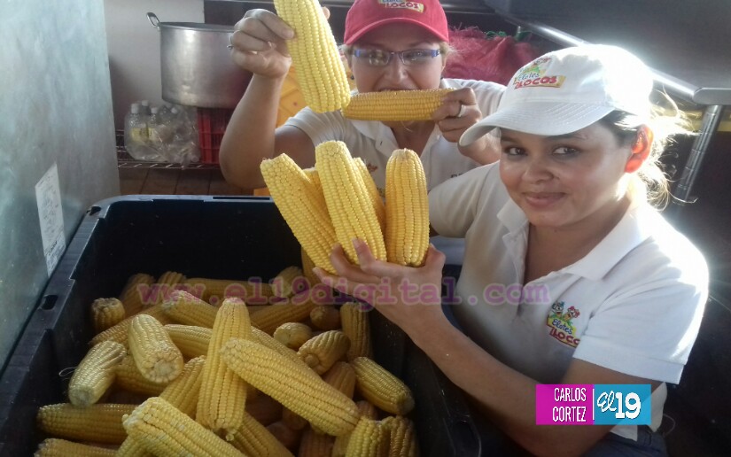 La loca idea de vender elotes dulces que hoy es todo un éxito comercial