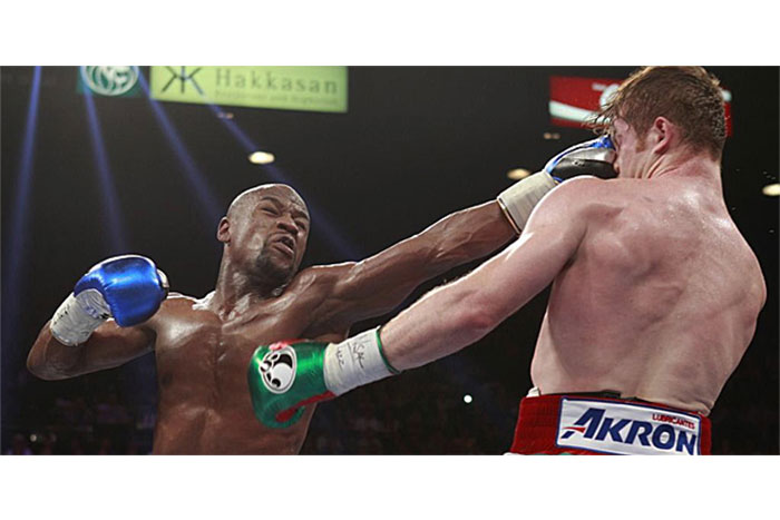 Floyd Mayweather Jr. vence a los puntos a Saúl 'Canelo' Álvarez en el combate más caro de la historia