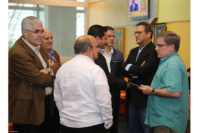 Delegación nicaragüense parte hacia China para reunirse con Wang Jing