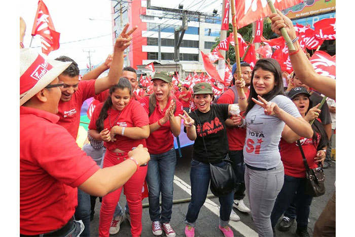 FMLN cierra campaña en El Salvador (FOTOS)