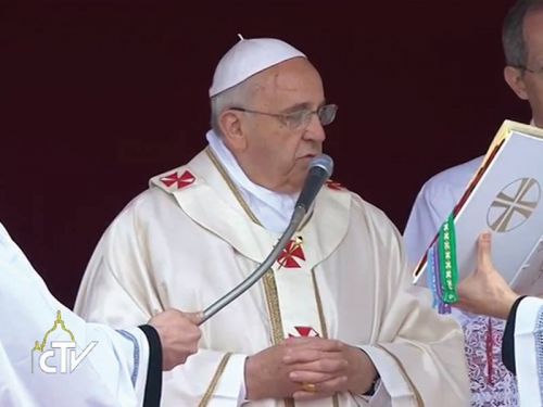 El Papa Francisco declara santos a Juan Pablo II y Juan XXIII 