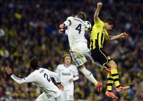 Campeones: Dortmund avanza a final con sufrimiento