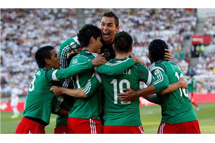 Brasil y México chocan por la clasificación