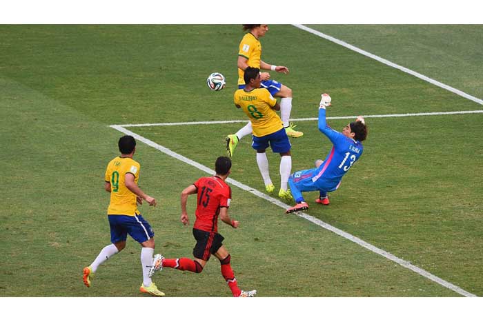 México le planta cara a Brasil 