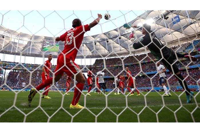 Contundente victoria de Francia ante Suiza 5-2