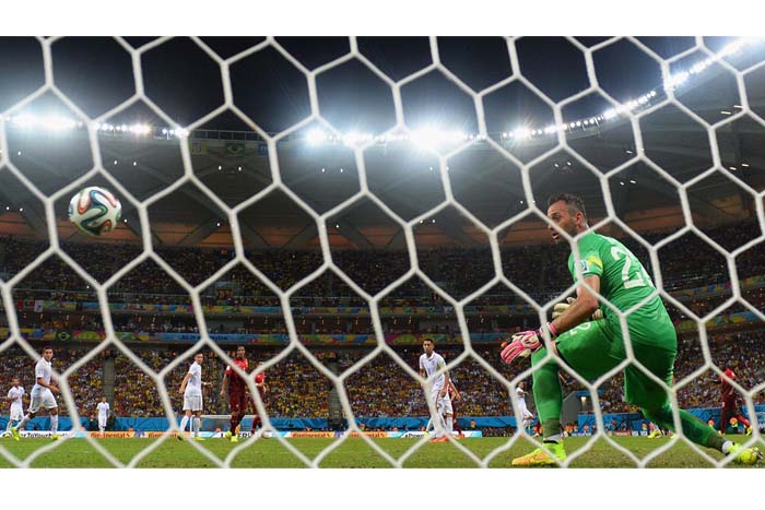 Estados Unidos empata con Portugal 2-2