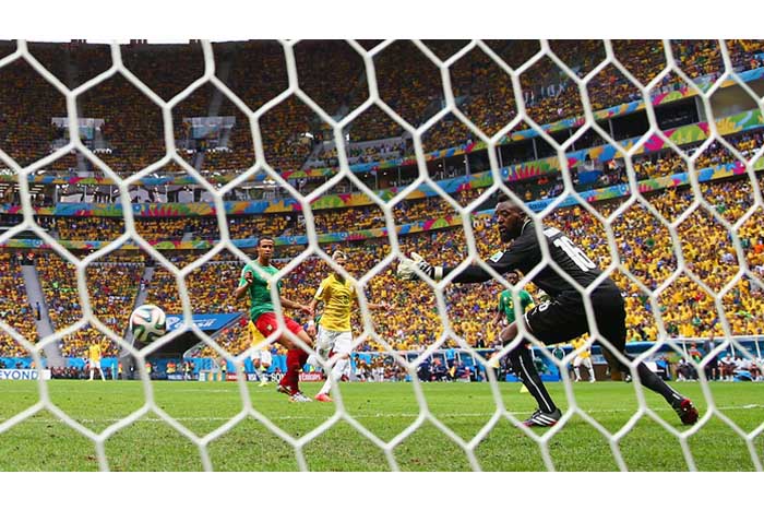 Brasil derrota a Camerún 4-1
