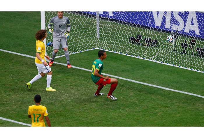 Brasil derrota a Camerún 4-1