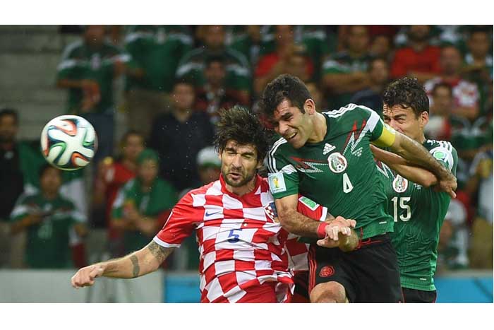 México logra su pase a octavos de final al derrotar 3-1 a Croacia