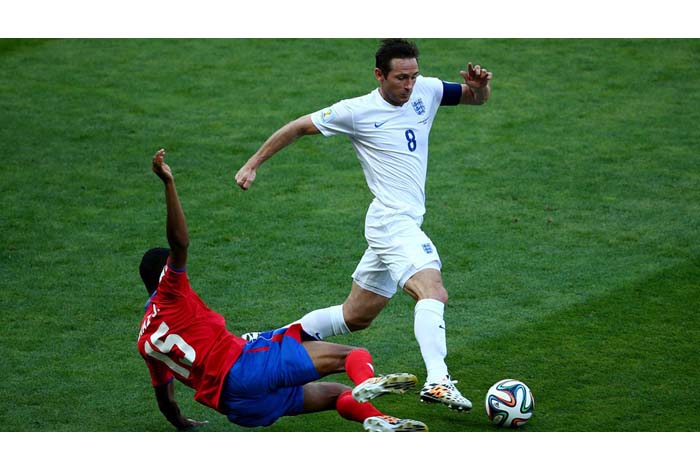 Costa Rica consolida su liderazgo del Grupo D 