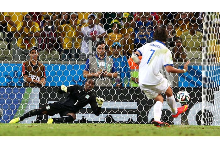 Grecia le arrebata la clasificación a octavos de final a Costa de Marfil 