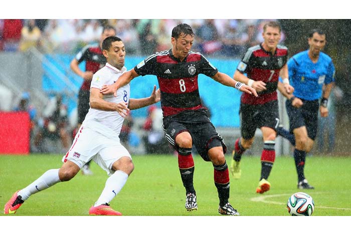 Alemania y Estados Unidos pasan a octavos de final