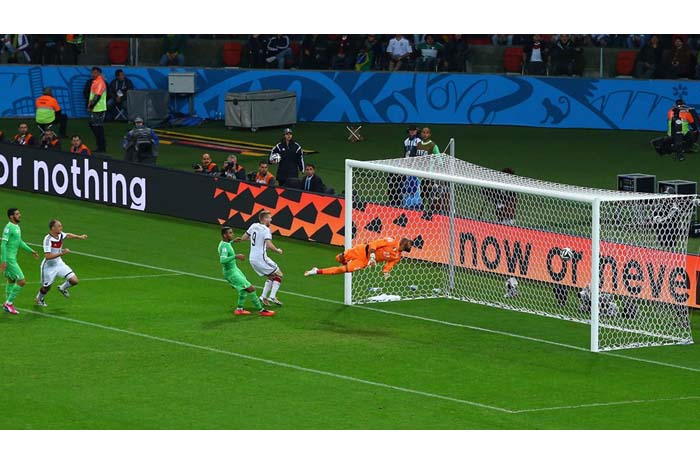 Alemania se clasifica a Cuartos de Final