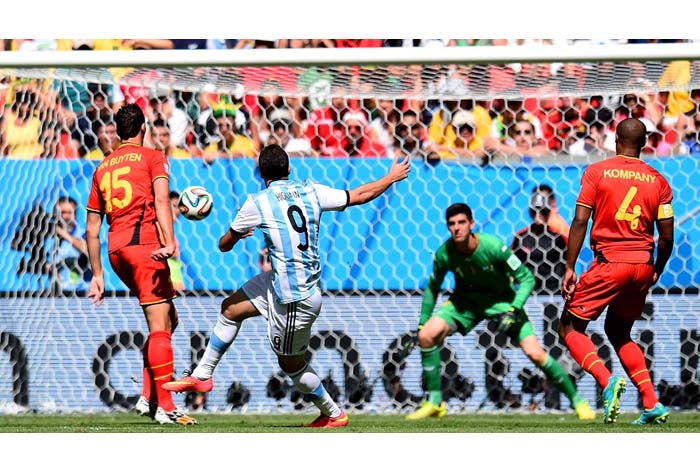 Argentina vence por la mínima a Bélgica y se clasifica a semifinal