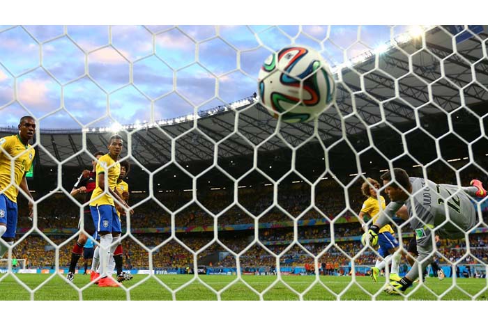 Alemania somete a Brasil 7-1 en semifinales