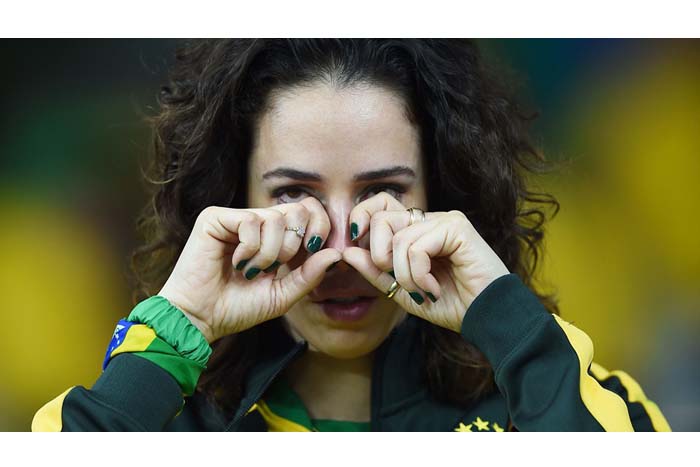 Hinchas de Brasil empezaron a vaciar el Mineirao en el 1º tiempo