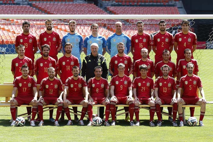 España e Inglaterra recuperan el tono; Suecia y Austria firman tablas