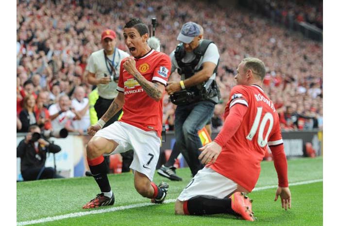 Di María lidera la primera victoria del United en el debut de Falcao